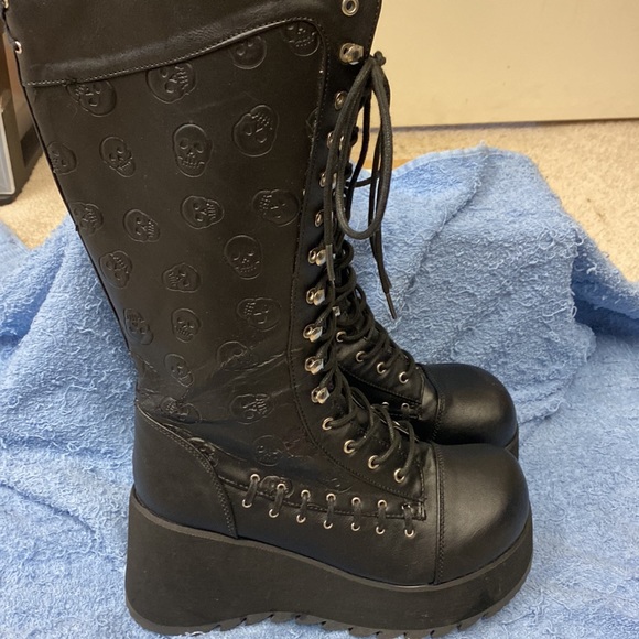 Demonia Shoes - Demonia Skull Boots 10